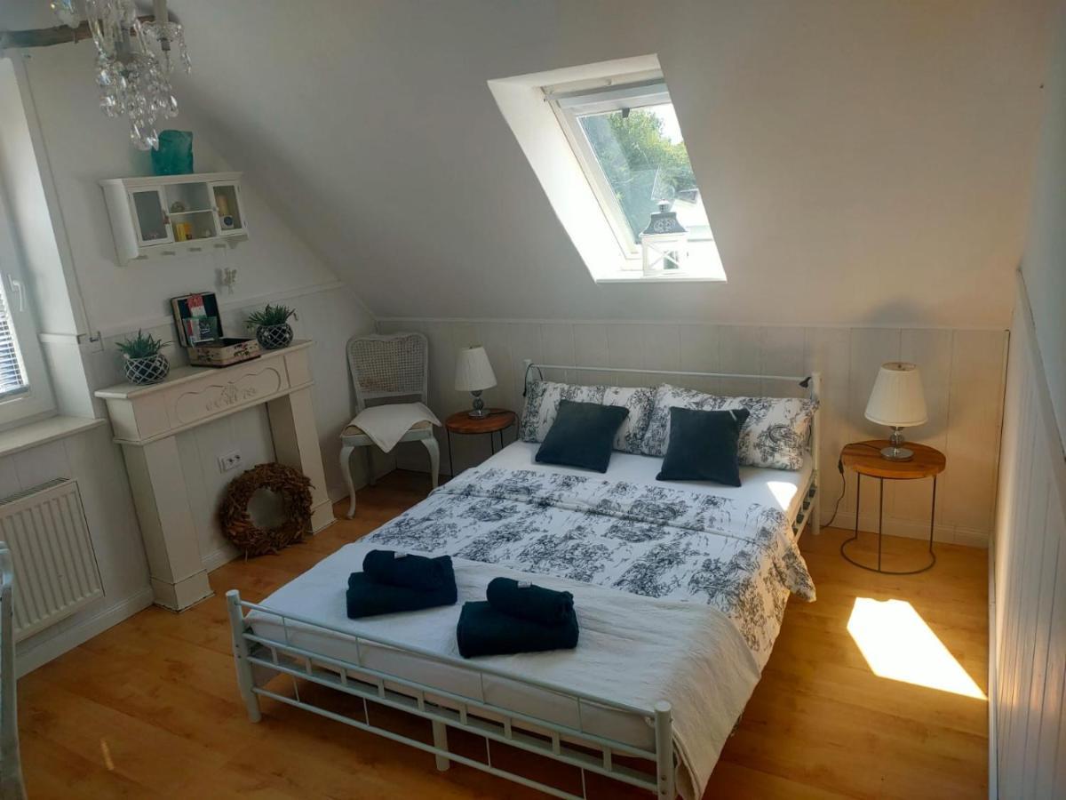 Luana'S White Cottage Surwold Exteriér fotografie